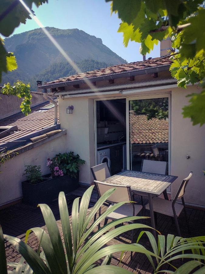 Maison De Village Avec Terrasse Luc-en-Diois المظهر الخارجي الصورة